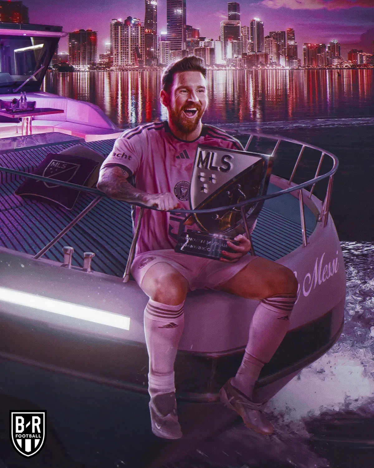 Lionel Messi sur un yacht rose à Miami, visuel de son arrivée en MLS